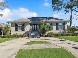 1301 Poinsetta St, Metairie, LA 70005