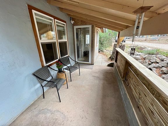 4th image of 1005 Corona Ave
