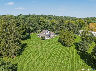 1835 Cross Highway, Fairfield, CT 06824