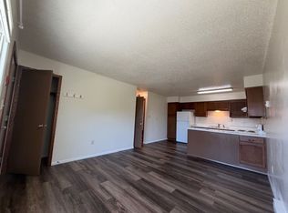163 E Main St, Hixton, WI 54635