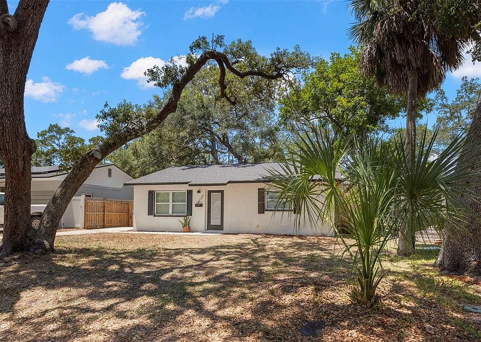 1st image of 4733 25TH AVENUE S