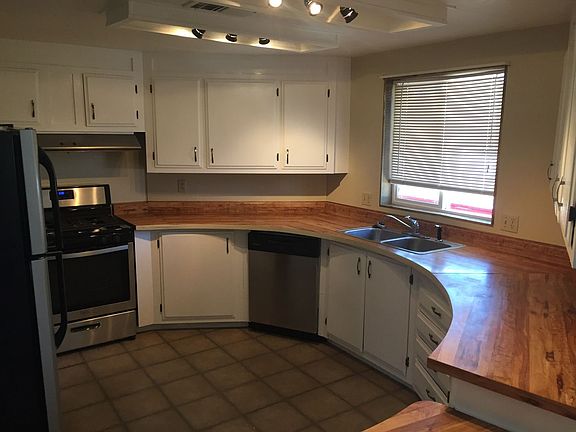 2nd image of 6231 N Keeney Cir