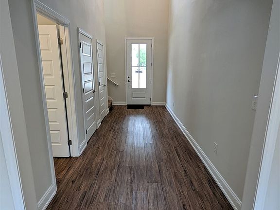 4th image of 1934 Bluewater Blvd