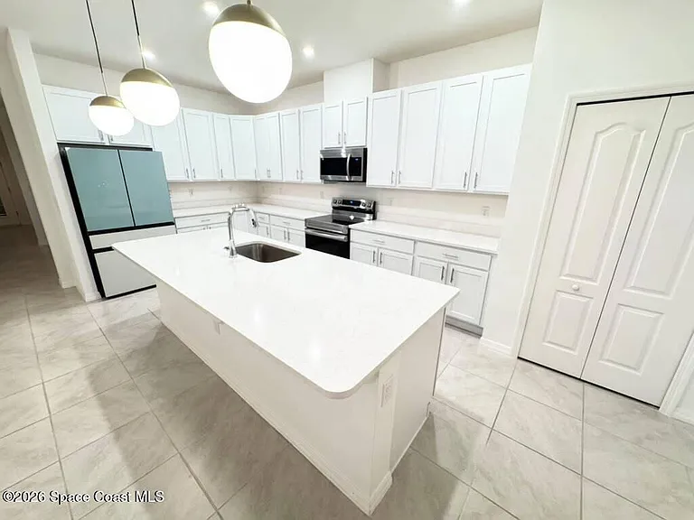 2412 Carrick St NW — Photo 6