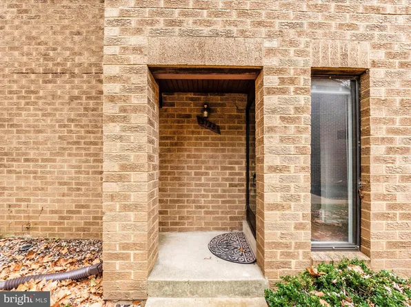 3128 Berry Rd NE #23, Washington, DC 20018