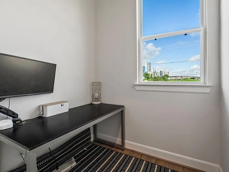316 Jensen Dr — Photo 21