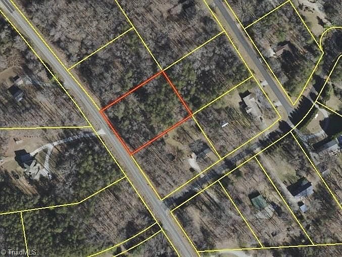 2nd image of 860 Crosscreek Rd