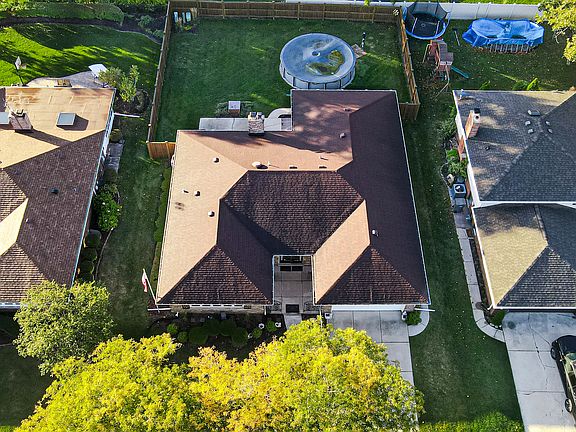 5th image of 7809 Sycamore Dr