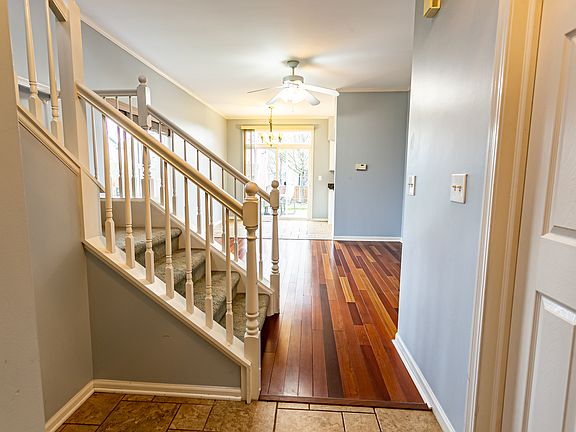 3rd image of 2277 Rebecca Cir