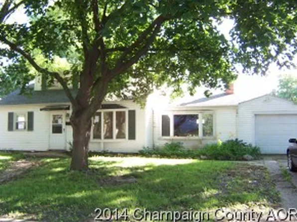1112 Fairlawn Dr, Rantoul, IL 61866
