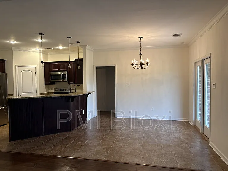 15192 Oberlin Ave — Photo 9