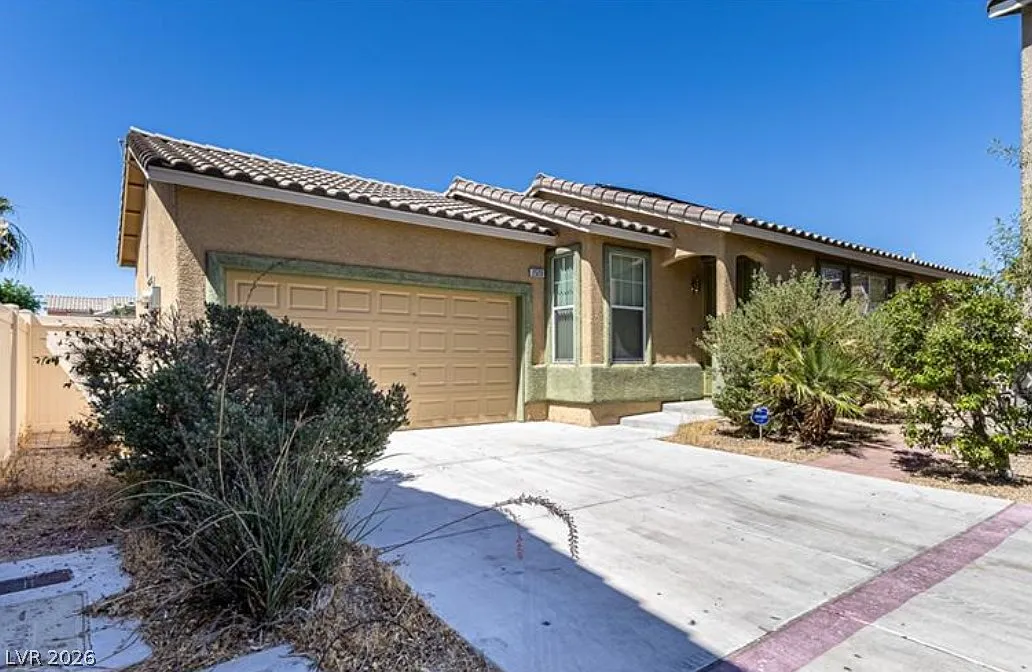 2 bed, 2.0 bath, 1183 sqft, $1,850 — Photo 1