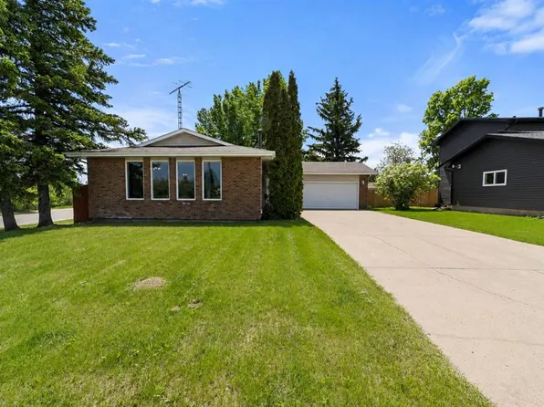 5407 N 48th Ave, Killam, AB T0B 2L0