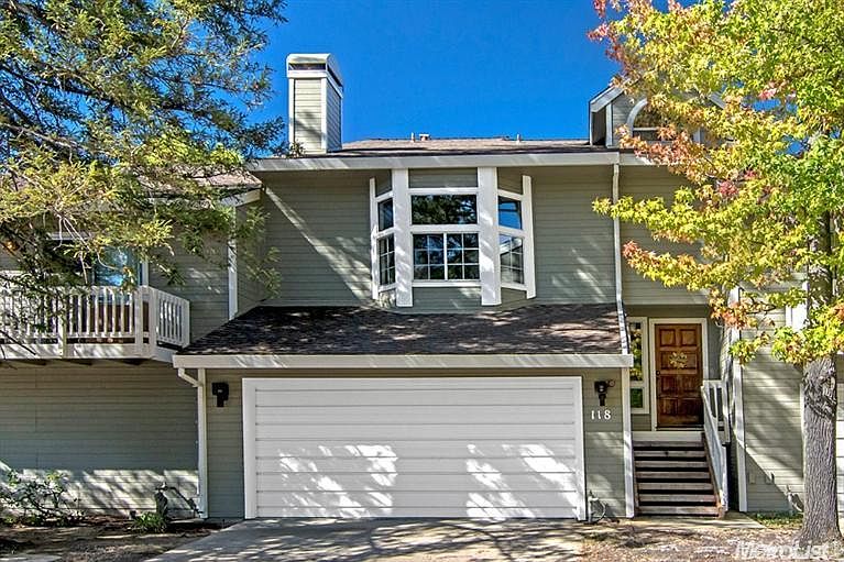 1st image of 118 Valley Oak Dr #2