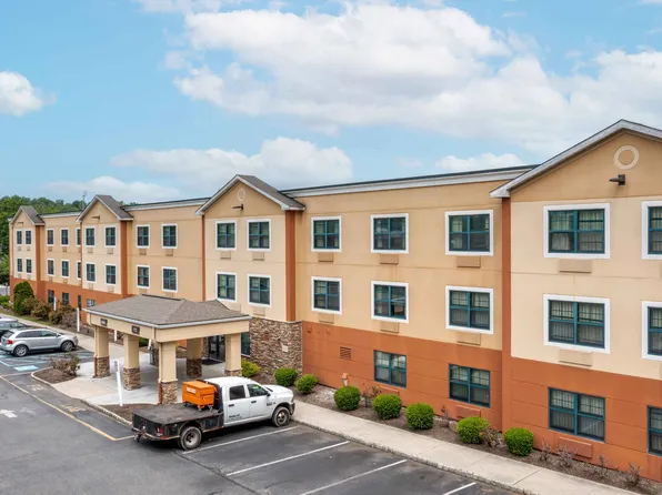 Ramsey - Upper Saddle River, 112 State Highway 17, Ramsey, NJ 07446