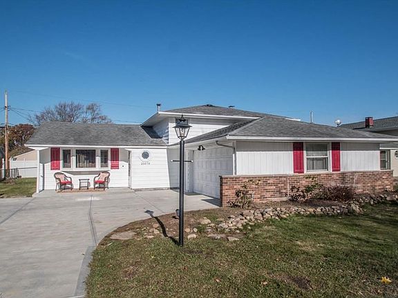 2nd image of 25070 Deerfield Dr