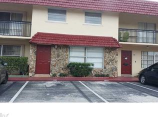 6668 SW 41st Pl, Davie, FL 33314