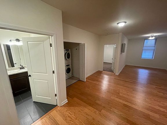 5th image of 99 Pine St #305