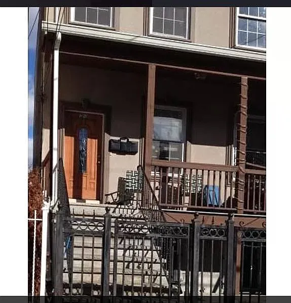 3 bed, 1300 sqft, $2,500 — Photo 4