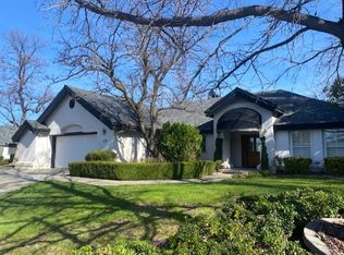 1855 Gold Hills Dr, Redding, CA 96003