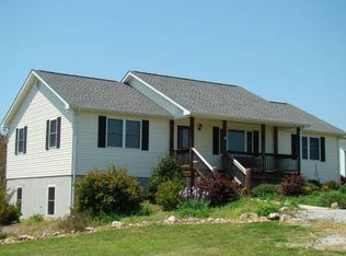 288 Gates Pointe Dr, Rice, VA 23966