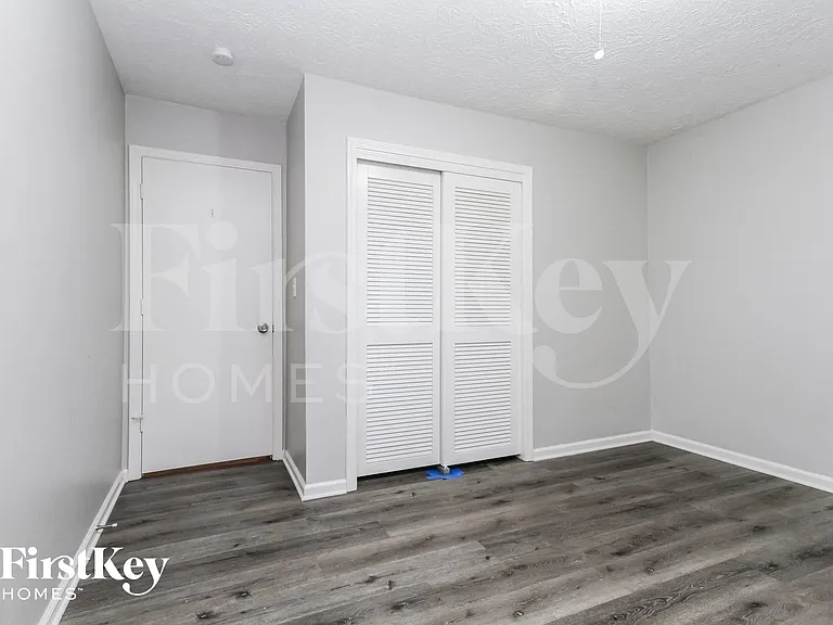 10431 Lawnhaven Cir — Photo 14