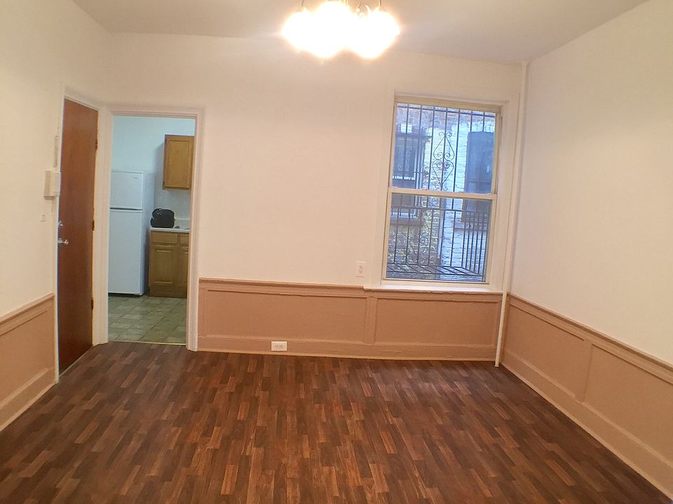 1st image of 28-1 Steinway St #2R