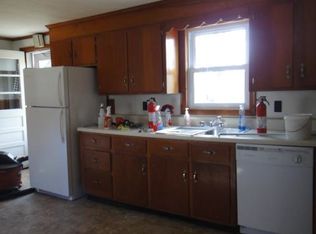 66 Providence Rd, Sutton, MA 01590