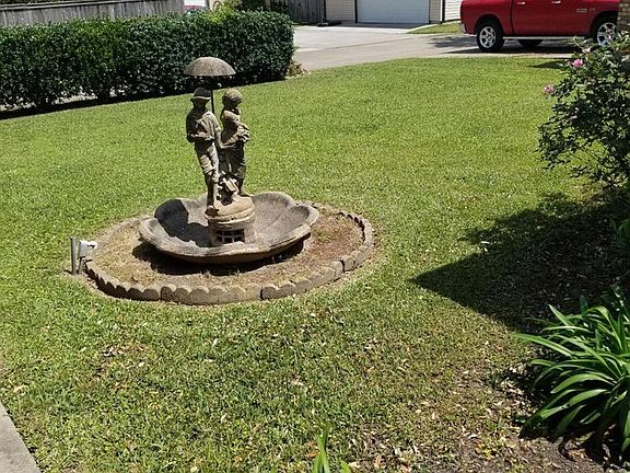 5th image of 820 Texas Ave