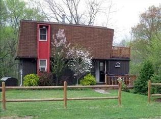 19996 Weaver Falls Rd, Saxton, PA 16678