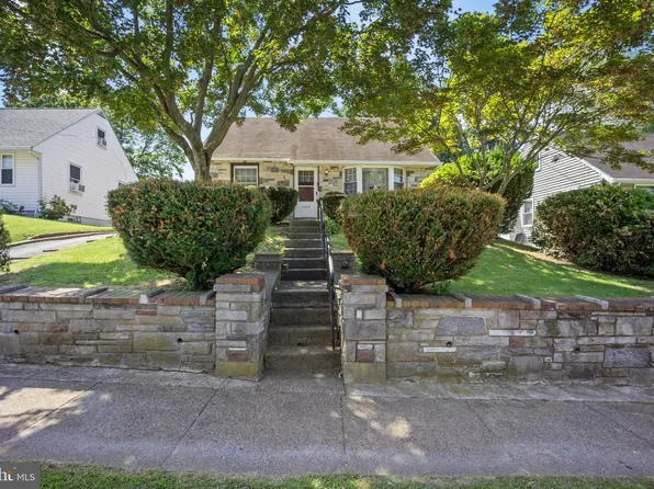 1304 Bullens Ln, Woodlyn, PA 19094