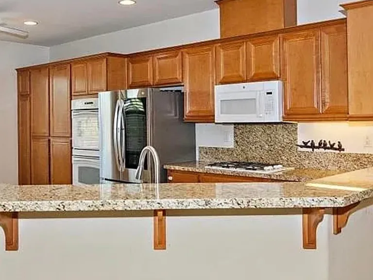 49599 Pacino St — Photo 11