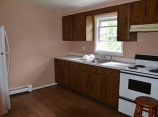9 Summit Ave, Putnam Valley, NY 10579