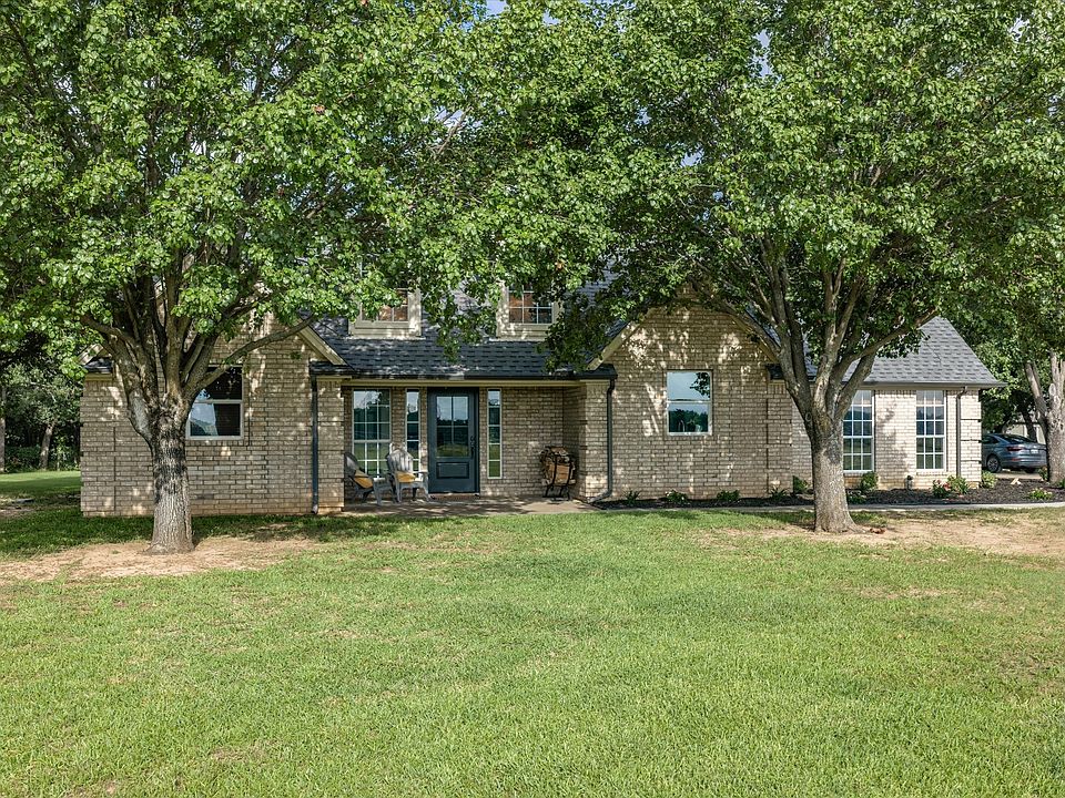 1st image of 210 County Road 2696