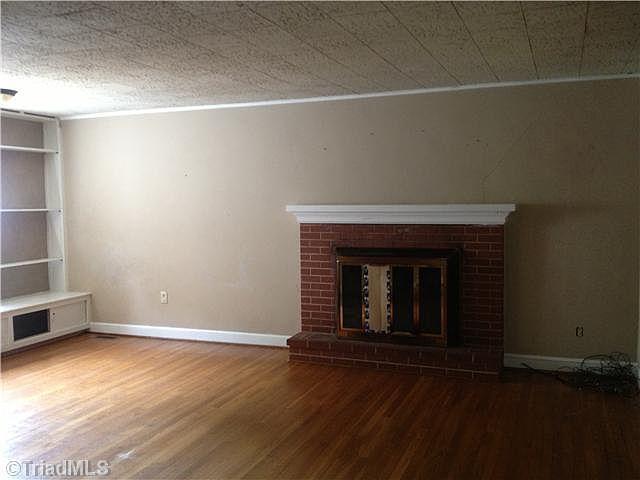 1st image of 2515 Timber Ln