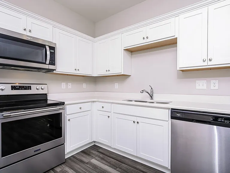 622 Wendell Falls Pkwy — Photo 8