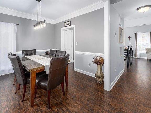 4th image of 1405 Amber Ridge Rd