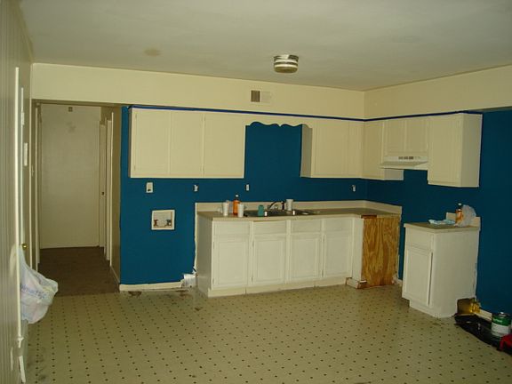 3rd image of 5123 Belfast Dr