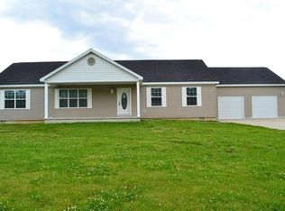 3 Algonquin Ln, Pocahontas, IL 62275