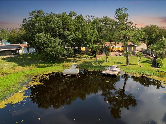 3rd image of 1413 WINDJAMMER LOOP