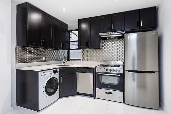 Rented by Living New York | media 44