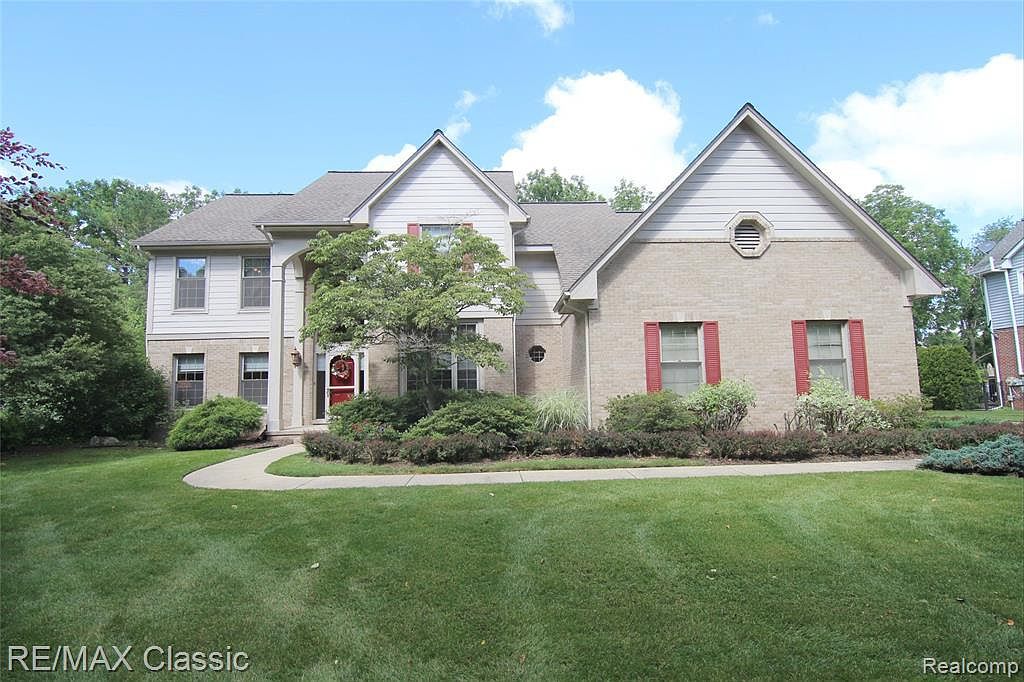 24323 Lynwood Dr, Novi, MI 48374 Zillow