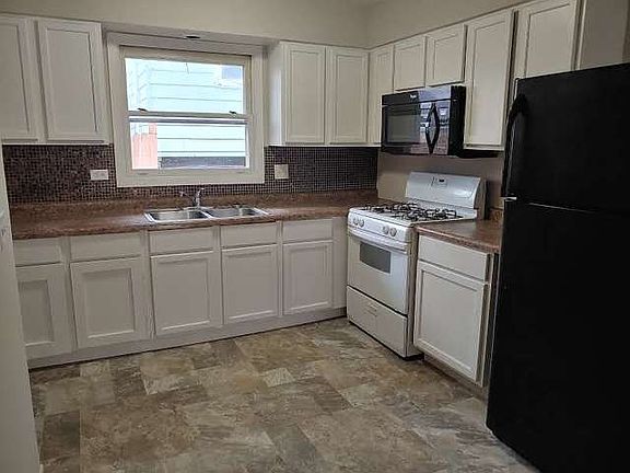 4th image of 1823 Jethro Ave APT B