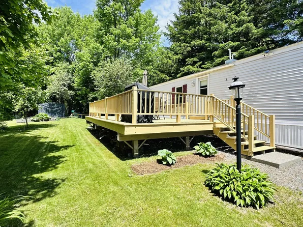 20 Lincoln Street, Greenville, ME 04441