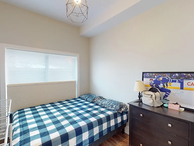 605 15th Ave SW #20 — Photo 21