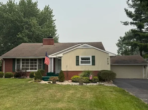 713 Lincolnshire Ln, Findlay, OH 45840