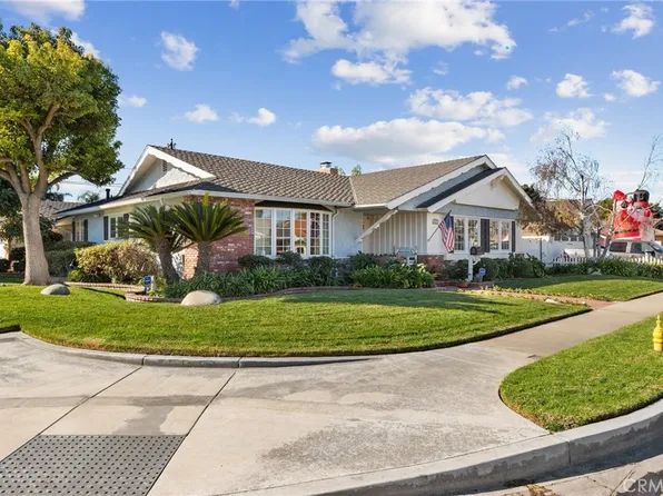 8362 Lubec St, Downey, CA 90240