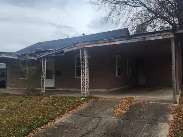 1603 Vaughn St, Pine Bluff, AR 71603