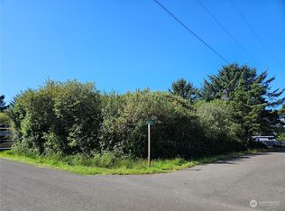 119 Aquila Ct SW, Ocean Shores, WA