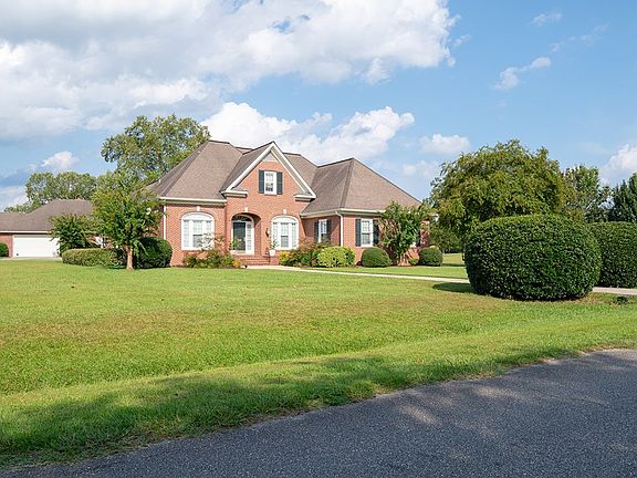 4th image of 196 N Hill Dr